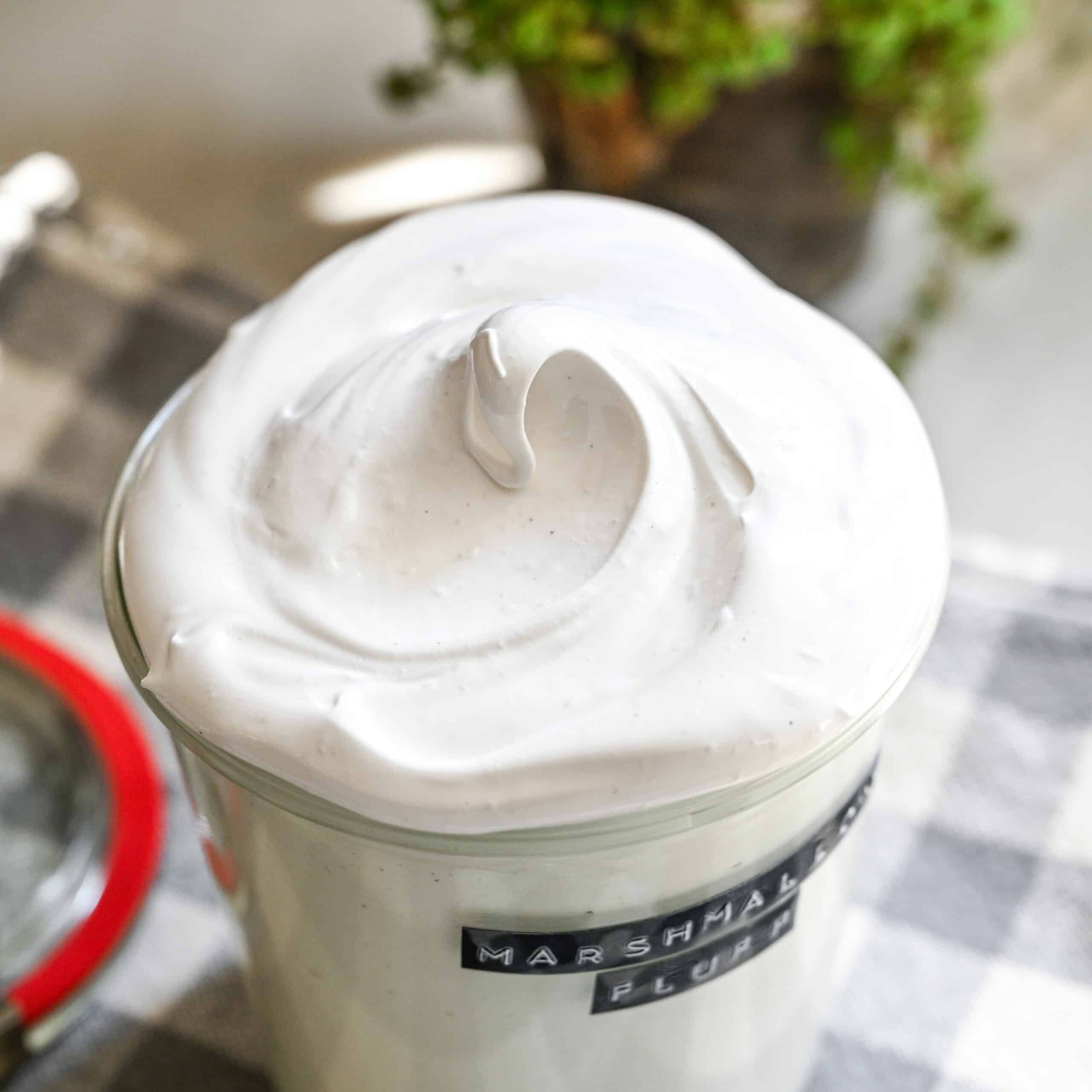 Homemade Marshmallow Fluff