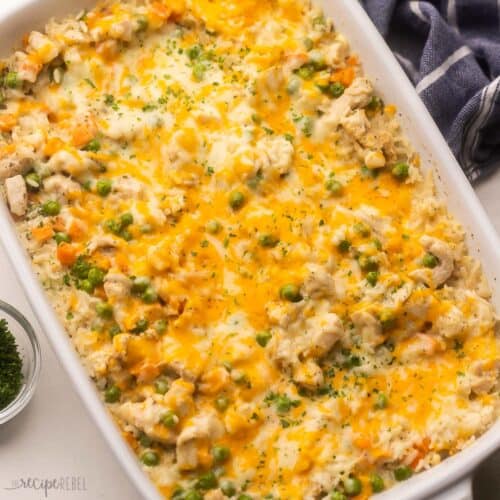 Cheesy Chicken and Rice Casserole