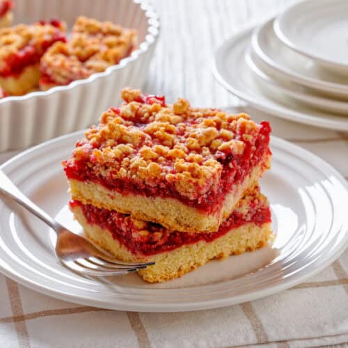 Dolly's Raspberry Crumb Bars