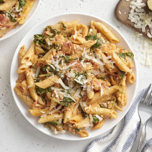Creamy Tomato and Spinach Pasta