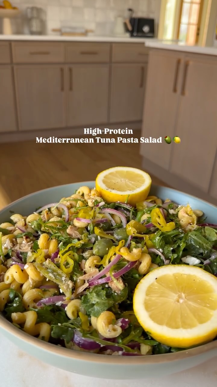 High-Protein Mediterranean Tuna Pasta Salad