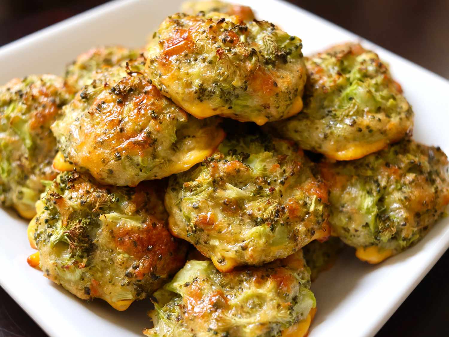 Cheesy Baked Broccoli Bites