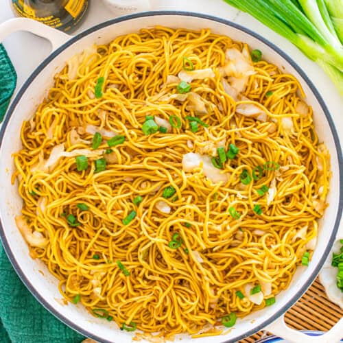 Easy Chow Mein Recipe (Better Than Takeout in 15 Minutes)