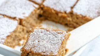 Easy Applesauce Cake