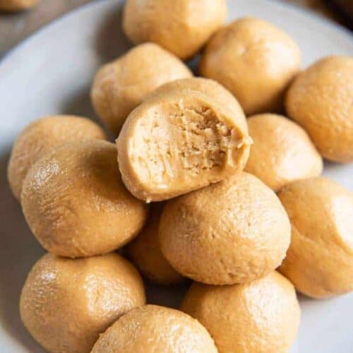 3 Ingredient Peanut Butter Balls