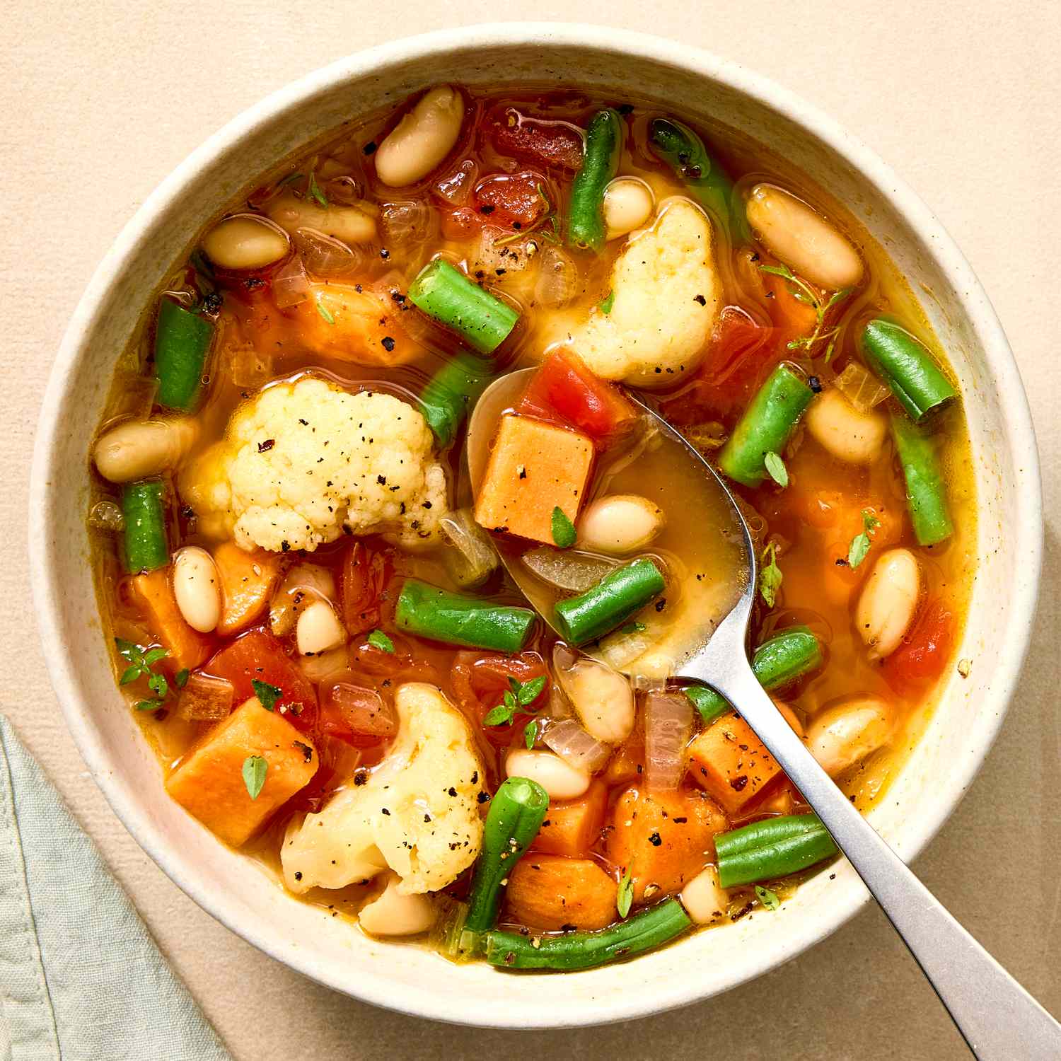 20-Minute Harvest Vegetable Soup Is the Perfect Fall Soup