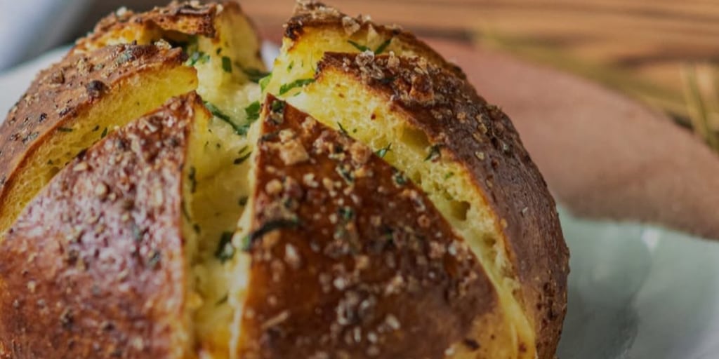 Cream Cheese Garlic Bread