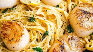 Scallop Pasta with Lemon & Herbs
