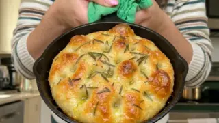 Easy Skillet Focaccia for One